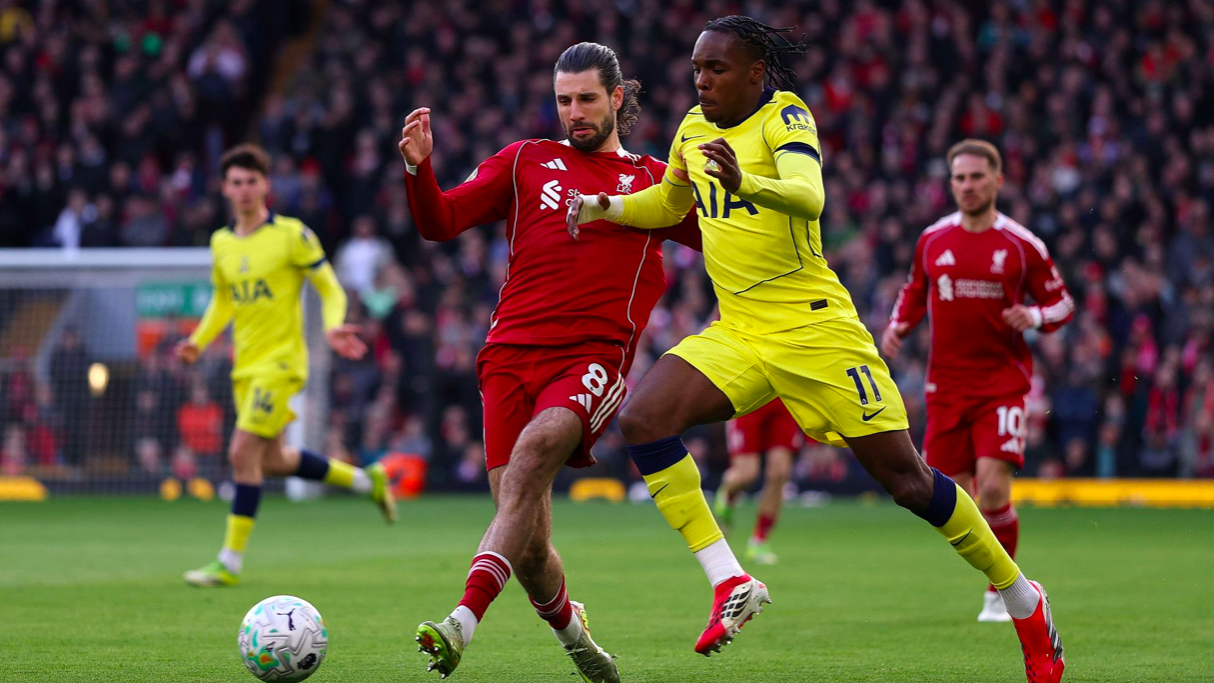 app下载-1-1！英超BIG内战神剧情：8亿豪门15人伤停惊险绝平 终结6连败